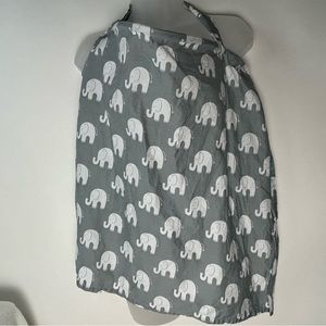 Nursing Cover White Elephants on‎ Gray